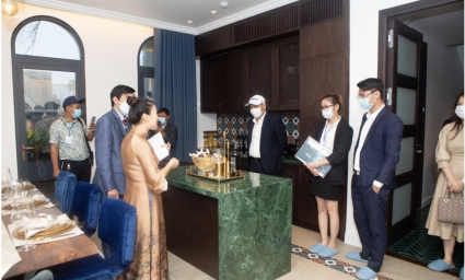 Khai trương biệt thự mẫu Grand Mercure Hoi An: “Mục sở thị” căn biệt thự 5 sao bên biển An Bàng